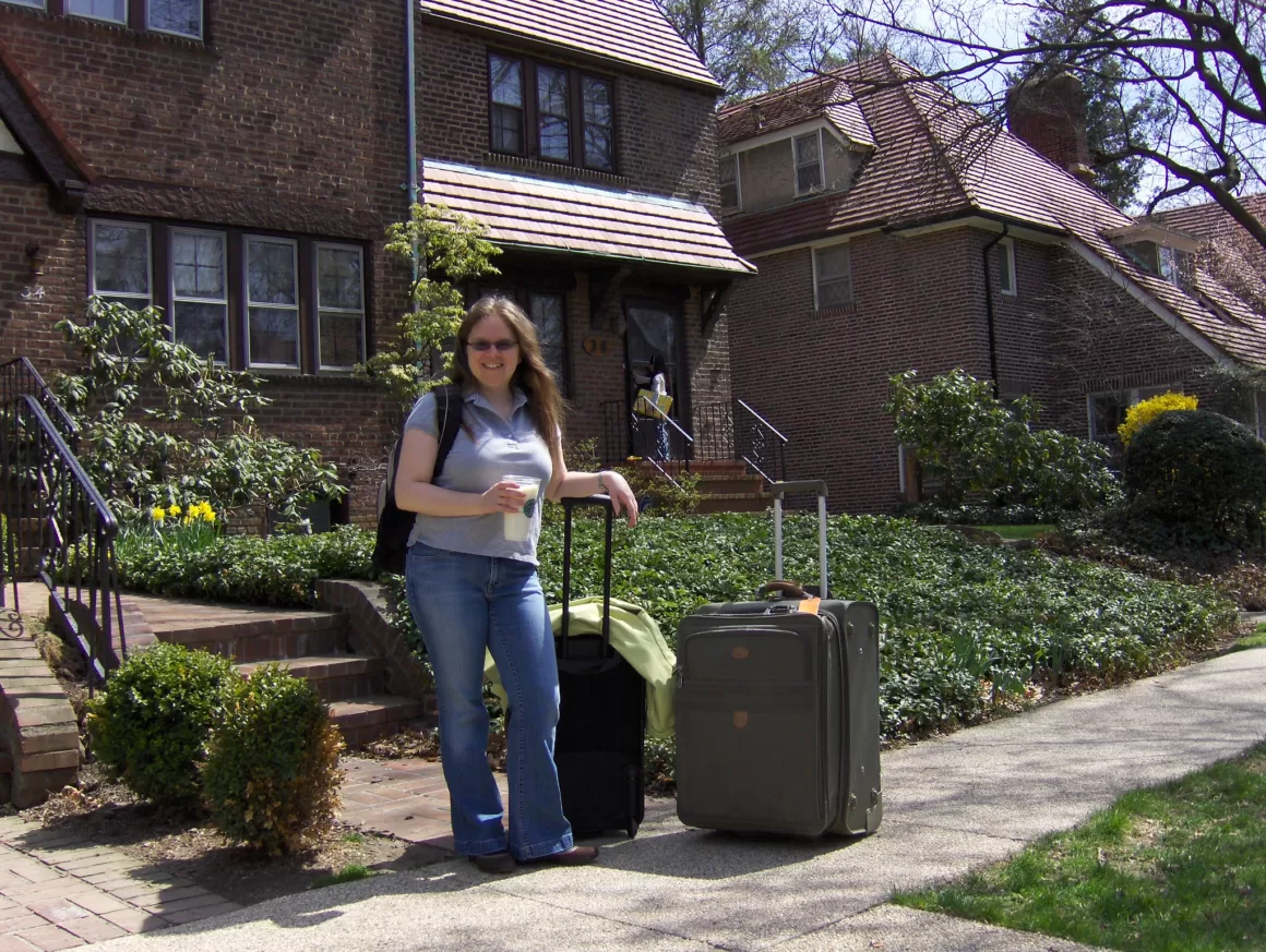What to do When Moving Out of Your Parents' House