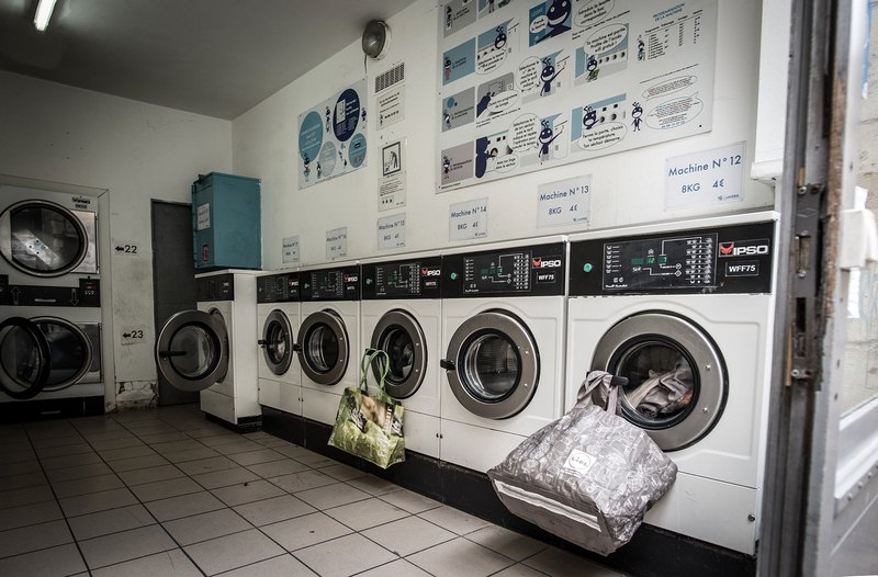 Featured image - Ten Essential Laundry Tips for College Freshmen