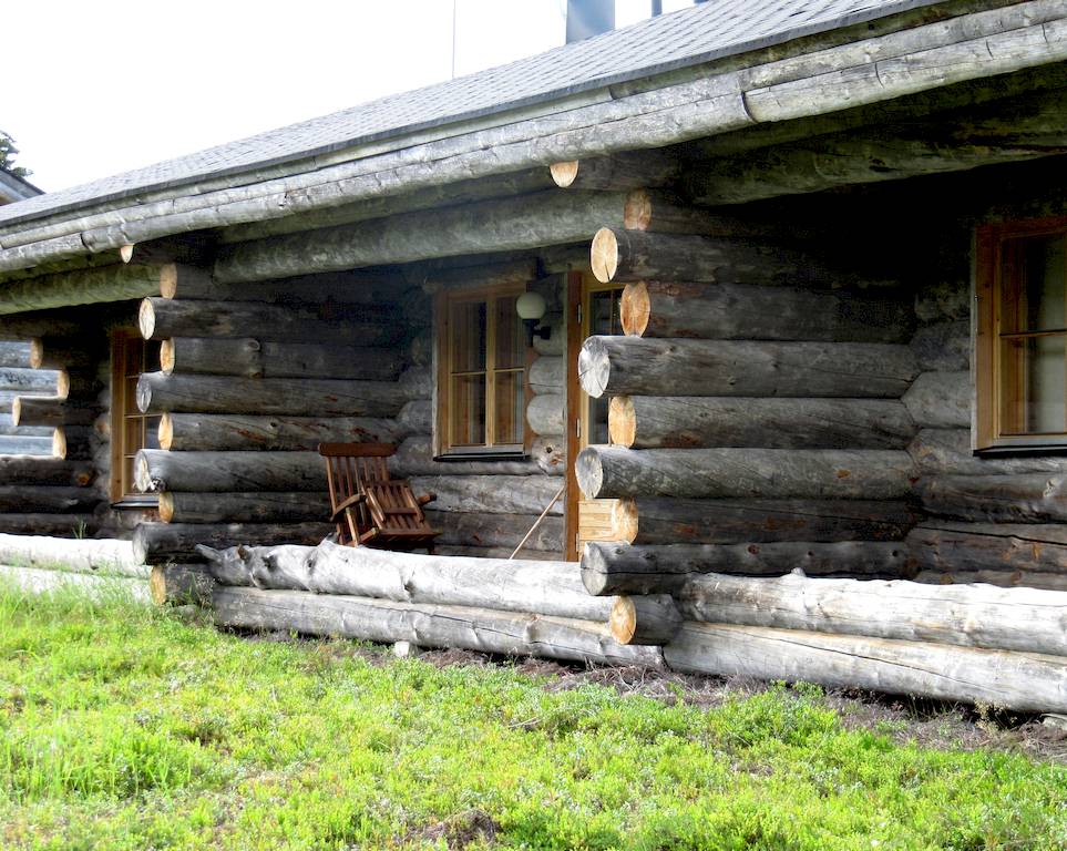 Featured image - How to Choose a Log Cabin for the Garden