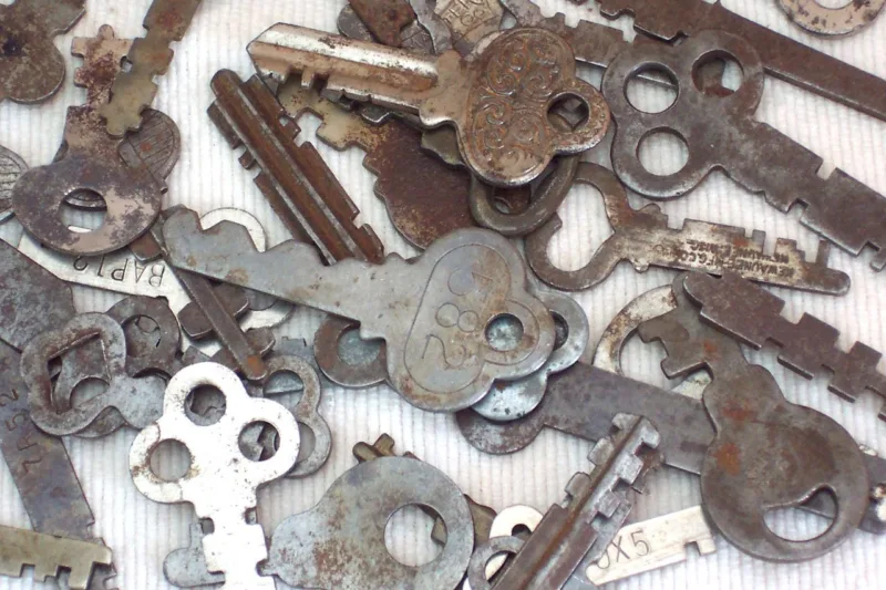 Don't allow the keys that can make your marriage last to get rusty. Use them! Don't allow the keys that can make your marriage last to get rusty. Use them!