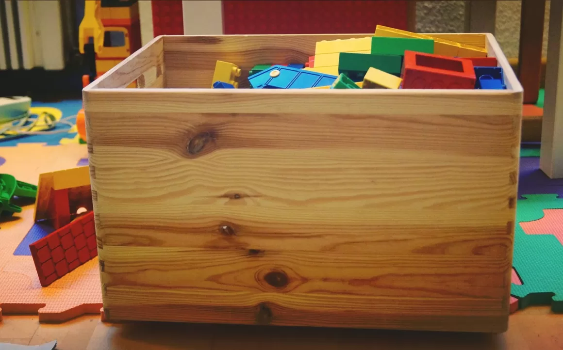 What are the Best Toy Storage Solutions & Ideas for The Kid's Room